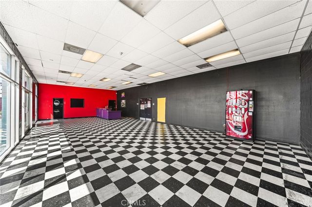960 West Holt Boulevard, Ontario, CA 91762