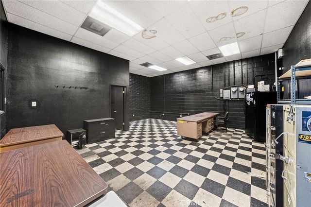 960 West Holt Boulevard, Ontario, CA 91762