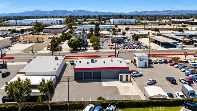 960 West Holt Boulevard, Ontario, CA 91762