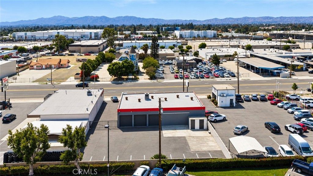 960 West Holt Boulevard, Ontario, CA 91762 — photo 4