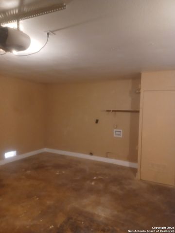 7323 Canterfield, San Antonio, TX 78240