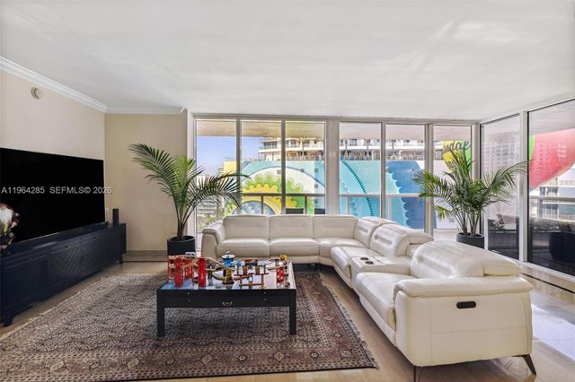 1800 S Ocean Dr 1010, Hallandale Beach, FL 33009