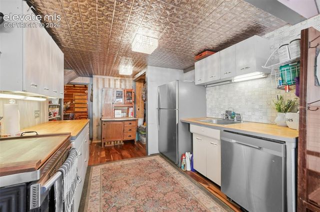 421 N Center Street, Woodland Park, CO 80863