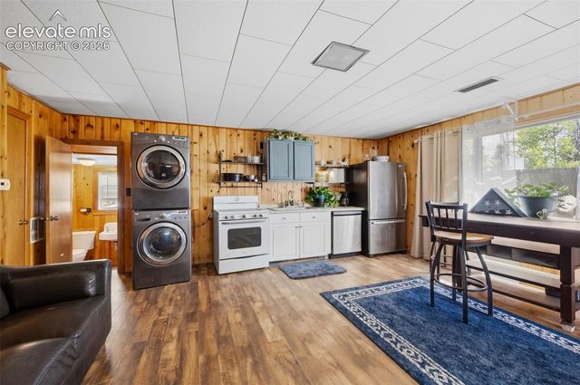 421 N Center Street, Woodland Park, CO 80863