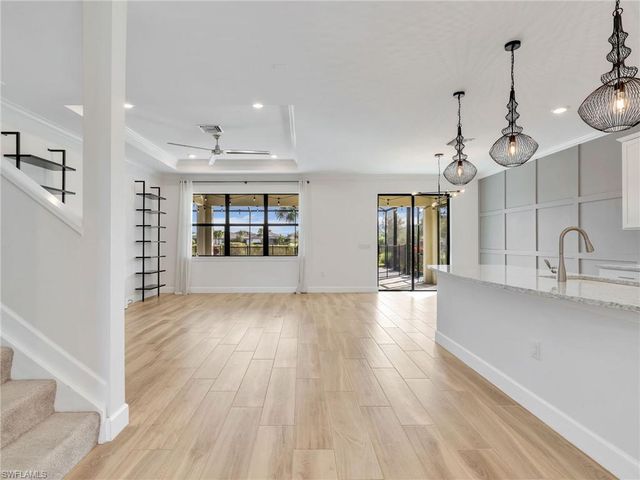 19221 Zephyr Lily CT, Estero, FL 33928