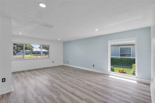 6522 11TH AVENUE W, Bradenton, FL 34209