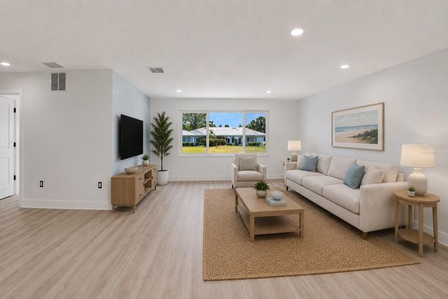 6522 11TH AVENUE W, Bradenton, FL 34209