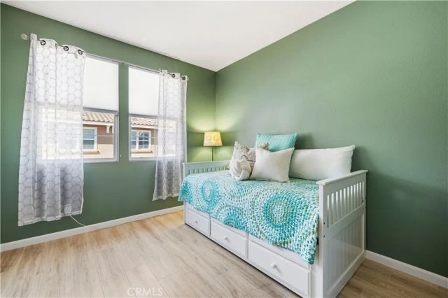 24085 Avocado Lane, Valencia, CA 91354