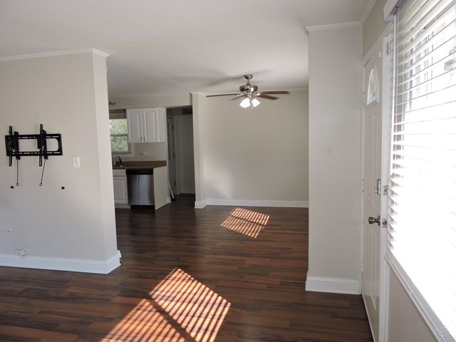 18 E Rocket Circle, Park Forest, IL 60466