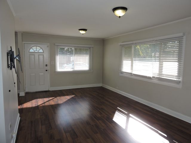 18 E Rocket Circle, Park Forest, IL 60466