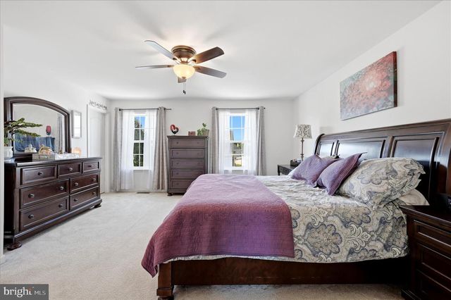 561 CHICKAMAUGA DR, Harpers Ferry, WV 25425