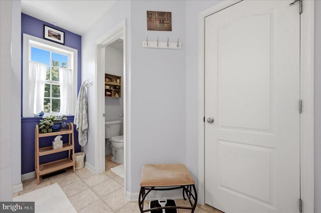 561 CHICKAMAUGA DR, Harpers Ferry, WV 25425