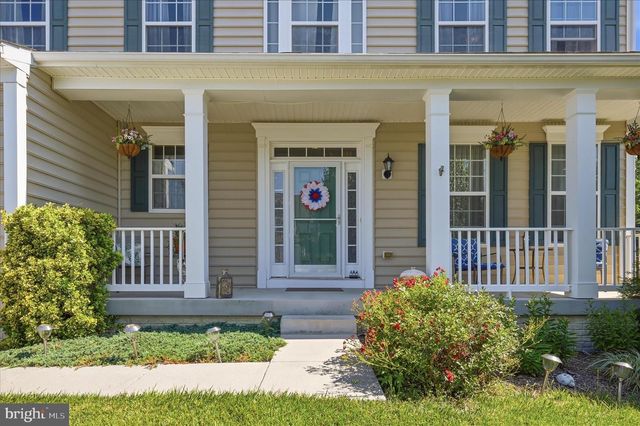 561 CHICKAMAUGA DR, Harpers Ferry, WV 25425