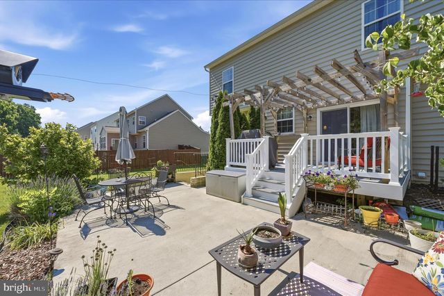561 CHICKAMAUGA DR, Harpers Ferry, WV 25425