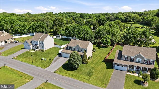 561 CHICKAMAUGA DR, Harpers Ferry, WV 25425