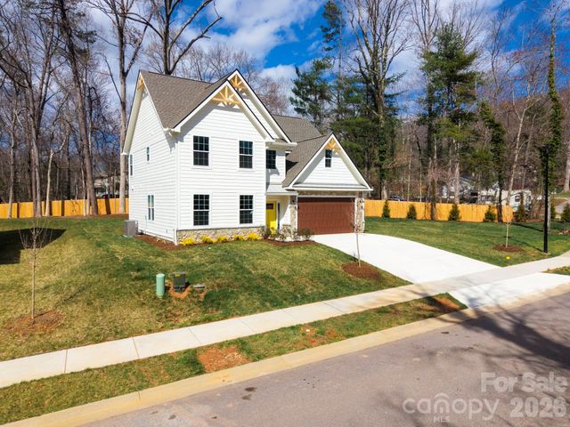 9 Myrtle Lee Cove, Arden, NC 28704