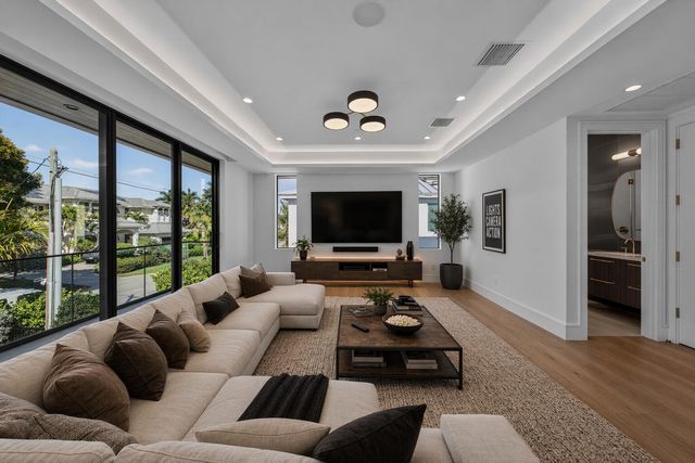 2508 Delmar Place, Fort Lauderdale, FL 33301