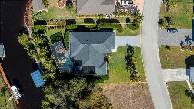 15141 Sam Snead LN, North Fort Myers, FL 33917