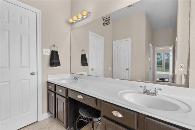 1518 William Trace, Baytown, TX 77523