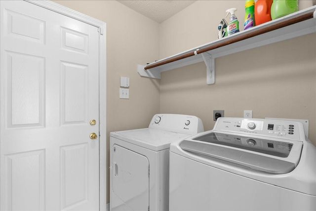 1518 William Trace, Baytown, TX 77523