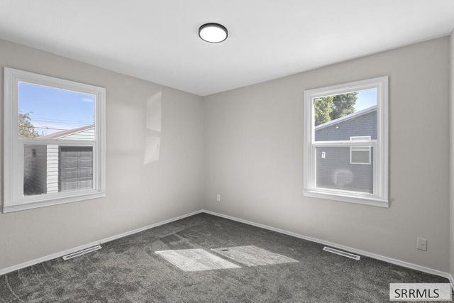 252 W 16th Street, Idaho Falls, ID 83402