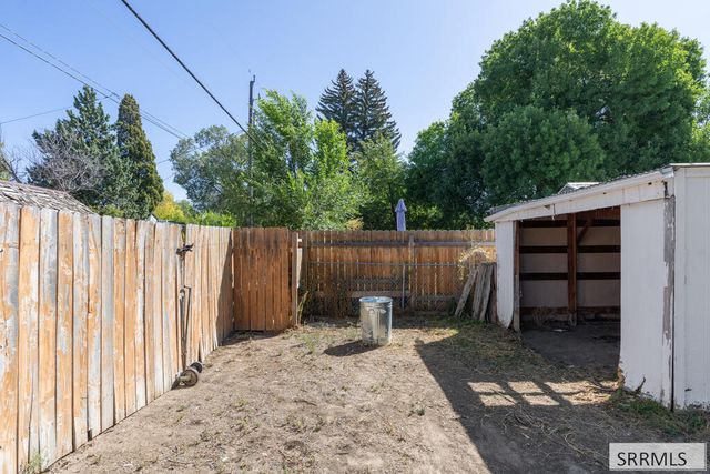 252 W 16th Street, Idaho Falls, ID 83402