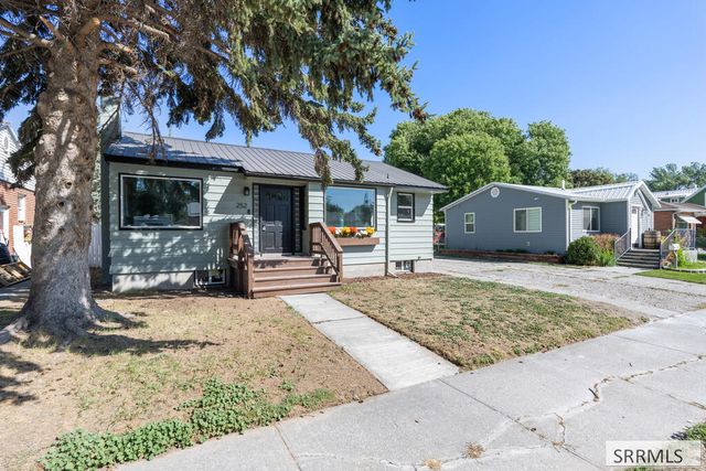 252 W 16th Street, Idaho Falls, ID 83402
