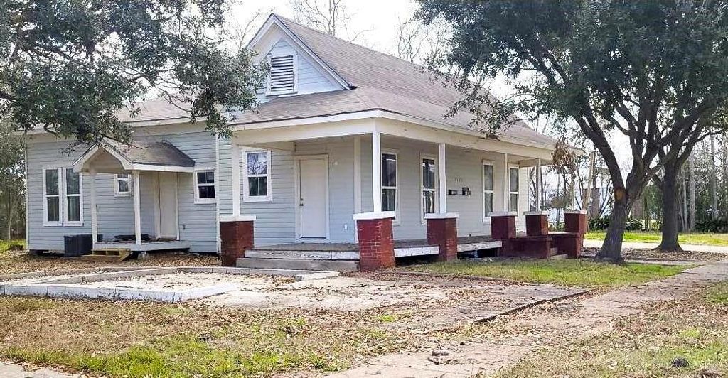 2105 Laurel Avenue A, Beaumont, TX 77701