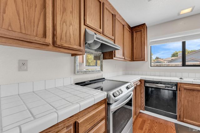 2924 Balsam Ct, Fairfield, CA 94533