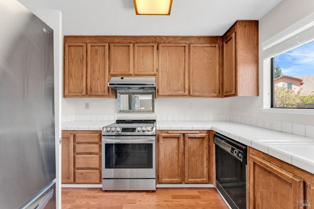 2924 Balsam Ct, Fairfield, CA 94533