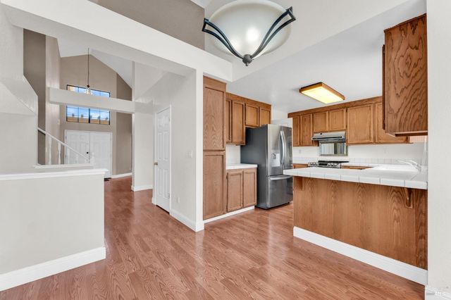 2924 Balsam Ct, Fairfield, CA 94533