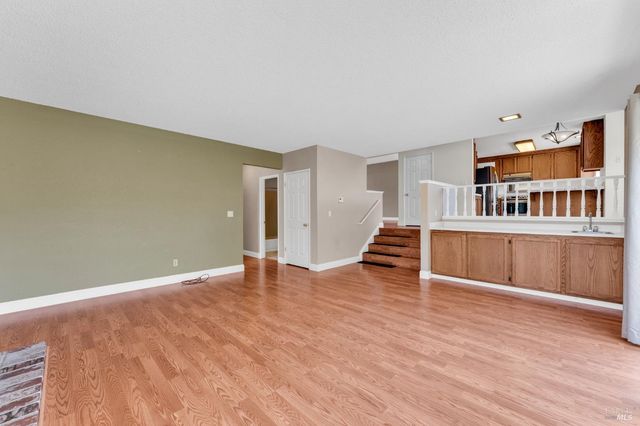 2924 Balsam Ct, Fairfield, CA 94533