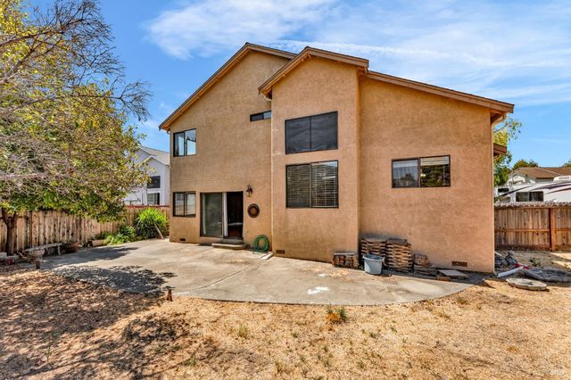 2924 Balsam Ct, Fairfield, CA 94533