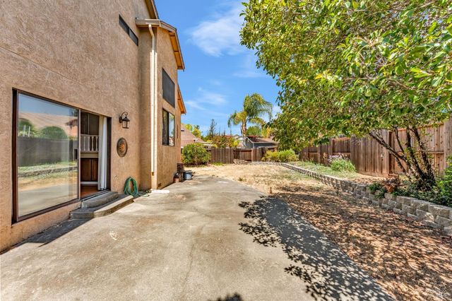 2924 Balsam Ct, Fairfield, CA 94533