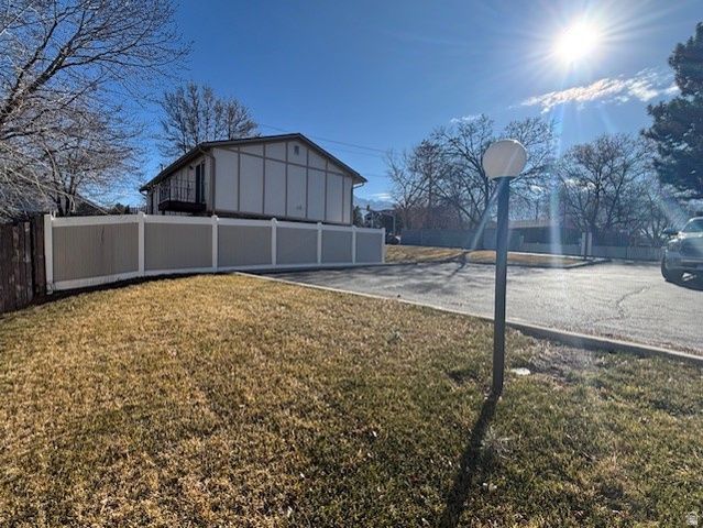 1997 E PARKRIDGE DR, Cottonwood Heights, UT 84121