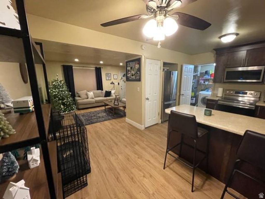 1997 E PARKRIDGE DR, Cottonwood Heights, UT 84121