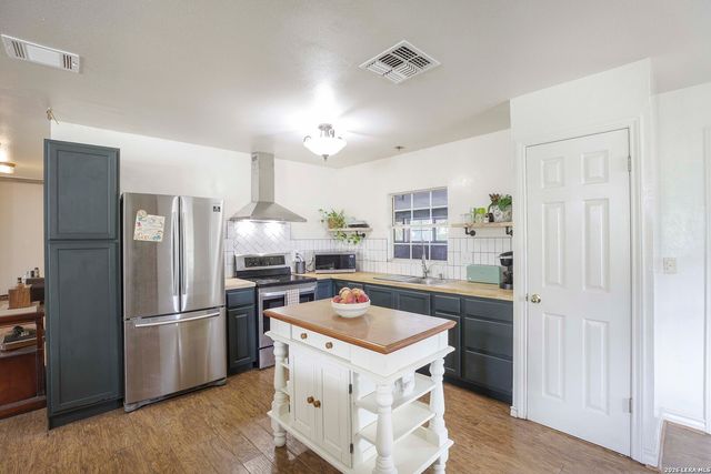 4521 Laurie Michelle Road, San Antonio, TX 78261
