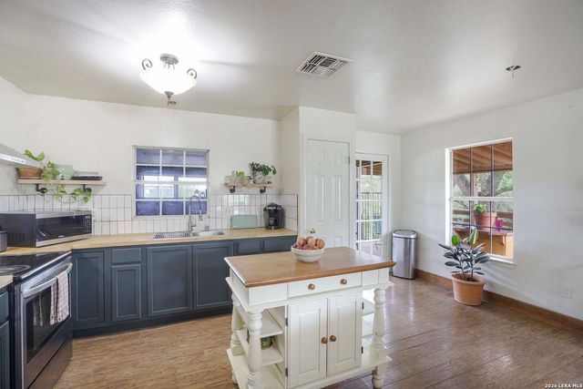4521 Laurie Michelle Road, San Antonio, TX 78261