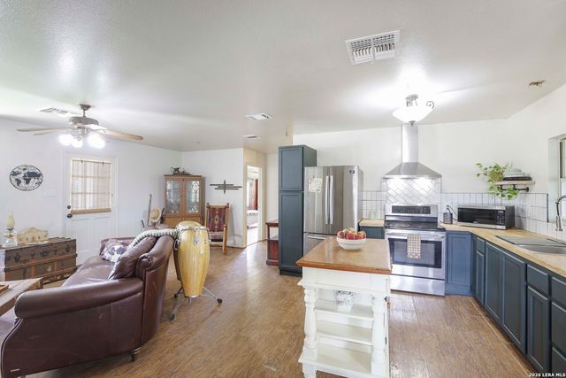 4521 Laurie Michelle Road, San Antonio, TX 78261