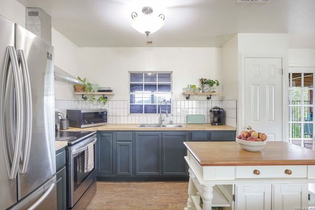 4521 Laurie Michelle Road, San Antonio, TX 78261