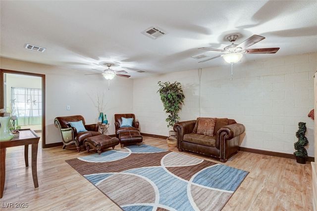 5260 North Jones Boulevard, Las Vegas, NV 89130