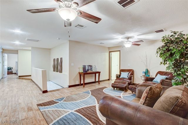 5260 North Jones Boulevard, Las Vegas, NV 89130