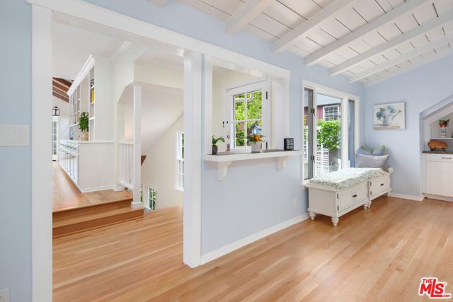 12052 Laurel Terrace Drive, Studio City (los Angeles), CA 91604