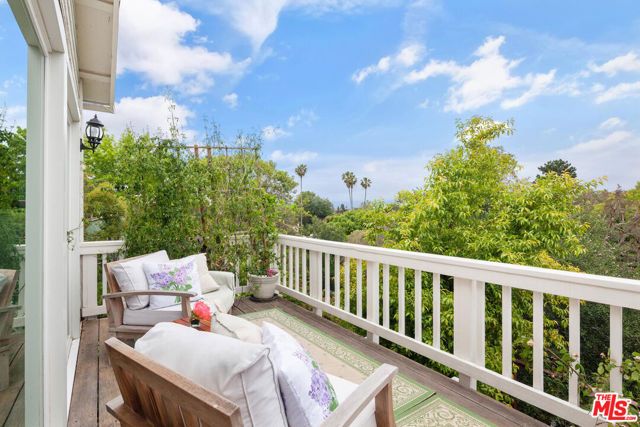 12052 Laurel Terrace Drive, Studio City (los Angeles), CA 91604