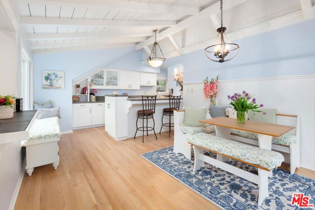 12052 Laurel Terrace Drive, Studio City (los Angeles), CA 91604