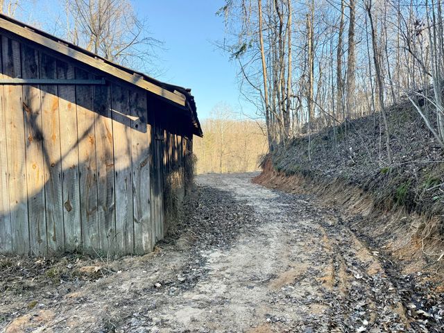 220 Mt Hope Road, Morehead, KY 40351