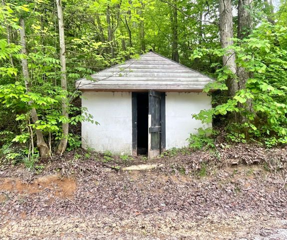 220 Mt Hope Road, Morehead, KY 40351