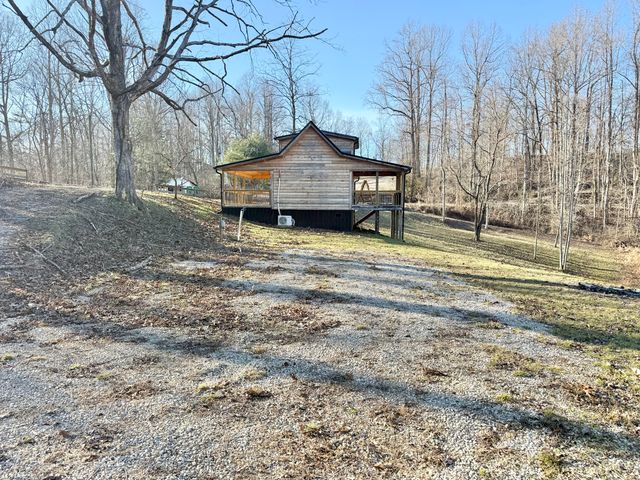 220 Mt Hope Road, Morehead, KY 40351