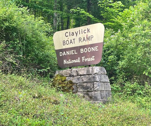 220 Mt Hope Road, Morehead, KY 40351