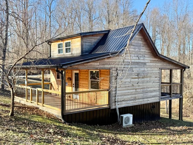 220 Mt Hope Road, Morehead, KY 40351